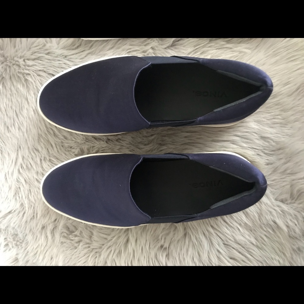 VINCE Warren Low Top Slip On Fashion Sneakers NIB - Picture 3 of 8